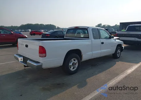 2000 Dodge Dakota Slt/Sport from USA, damaged, VIN 1B7GL22X0YS705456